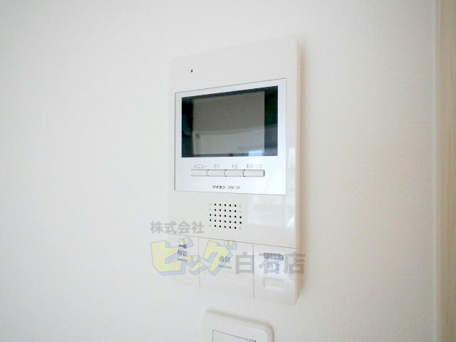 セキュリティ　モニター付きインターホン完備しています♪