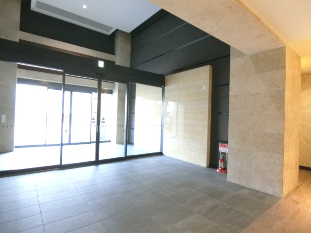 ロビー　詳細は、RISUMO江坂本店→06-6155-7137まで♪