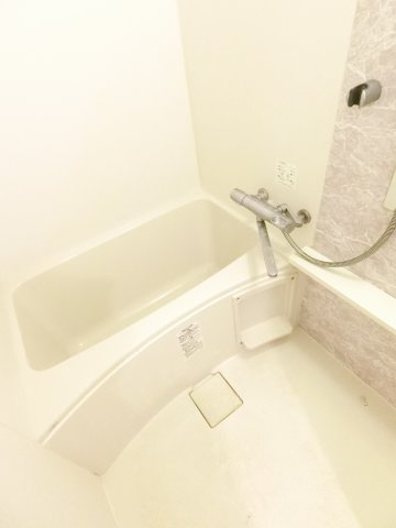 バス・シャワールーム　詳細は、RISUMO江坂本店→06-6155-7137まで♪
