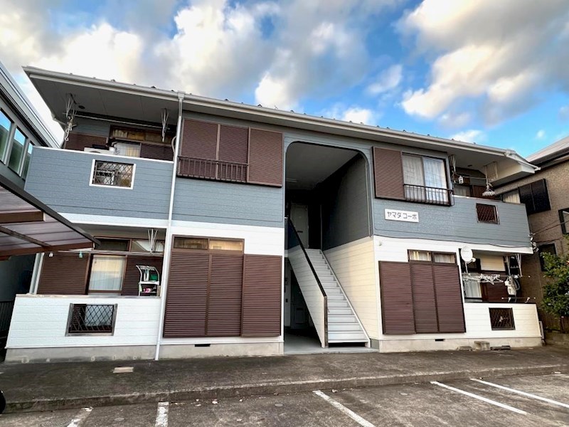 建物外観　１フロア２住戸で全室角住戸