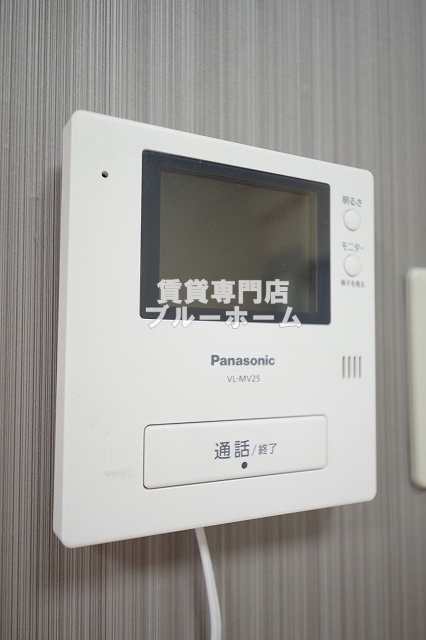 セキュリティ　モニター付きインターホンです！