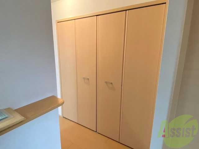 収納　こちら収納になっております。たくさん入りそうです。