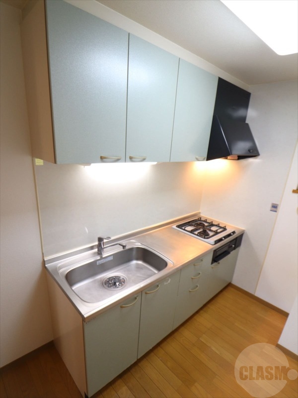 キッチン　２口コンロのシステムキッチン