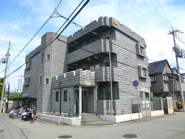 建物外観　オートロック付きで安心です♪