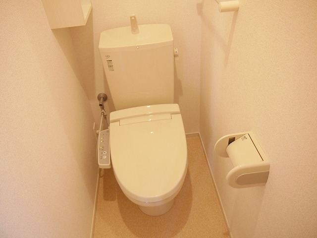 トイレ　ゆったりとした空間のトイレです