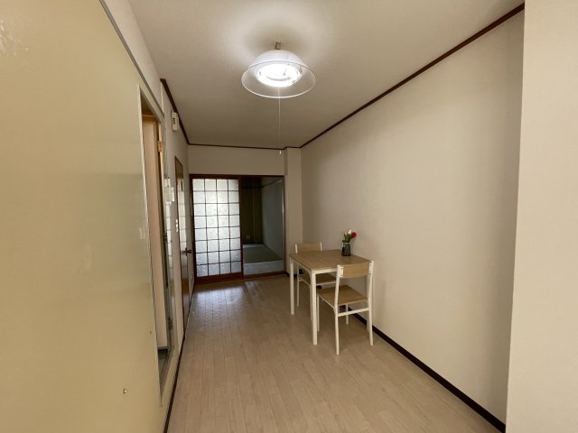 その他部屋・スペース　(参考)同マンション他部屋の写真