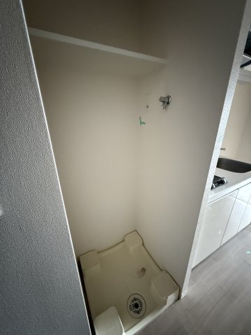 その他設備　※写真は同じマンションの違う部屋のものになります。反転タイプ