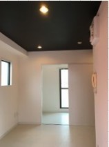 キッチン　掲載写真は号室違いのお部屋になります。