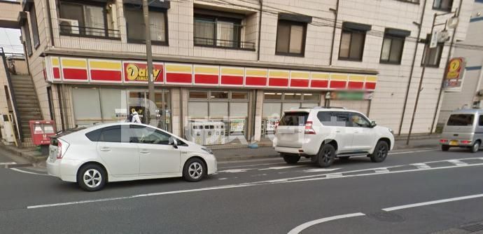 コンビニ　デイリーヤマザキ千葉稲荷町店（コンビニ）まで150m