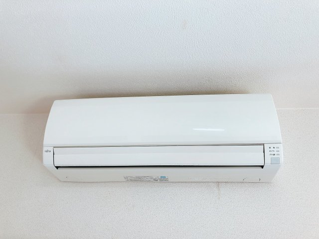 その他設備　洋室6帖にエアコン1台完備