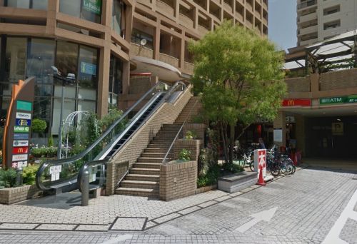 飲食店　マクドナルド 摂津本山店（飲食店）まで904m