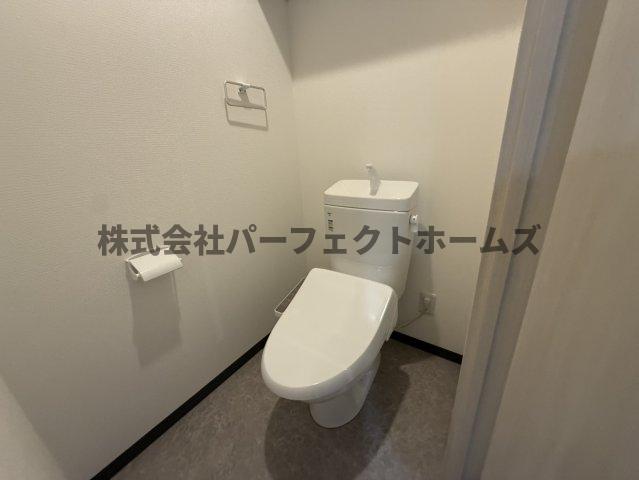 トイレ　清潔感のあるトイレです