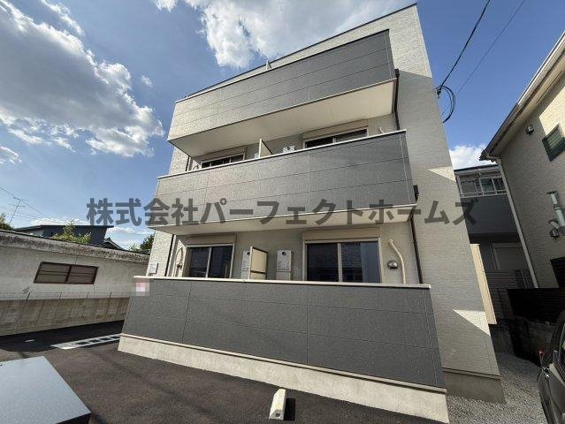 建物外観　落ち着いた雰囲気の外観です