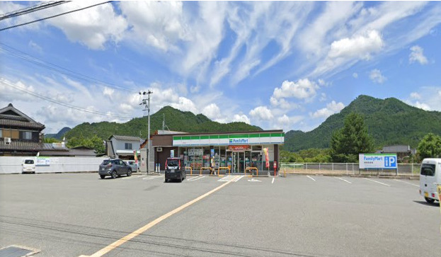 コンビニ　ファミリーマート 丹波青垣店（コンビニ）まで574m