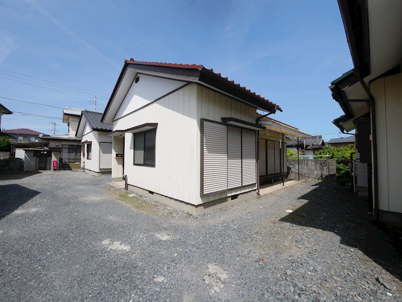 駐車場　敷地内駐車場