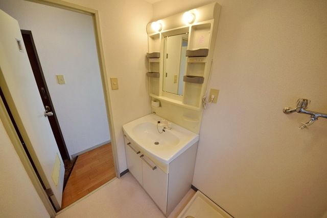 洗面設備　別部屋参考写真