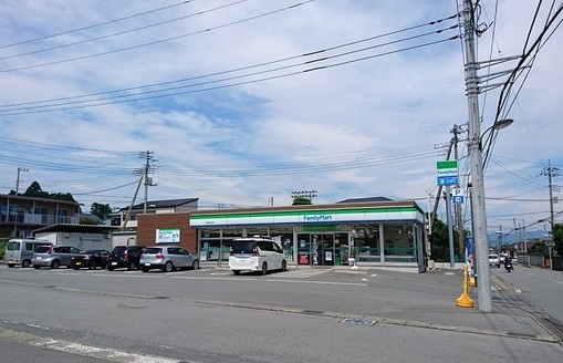 コンビニ　ファミリーマート御殿場保土沢店（コンビニ）まで1200m