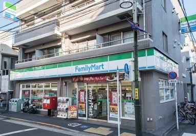 コンビニ　ファミリーマート西大井四丁目店（コンビニ）まで203m