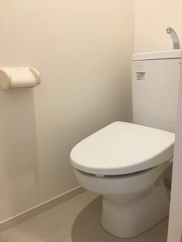 トイレ　コンパクトで使いやすいトイレです