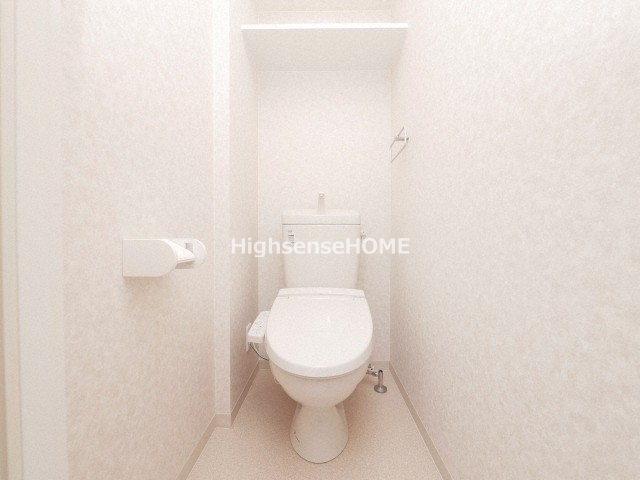 トイレ　落ち着いたトイレです