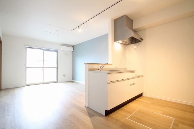 キッチン　建築中