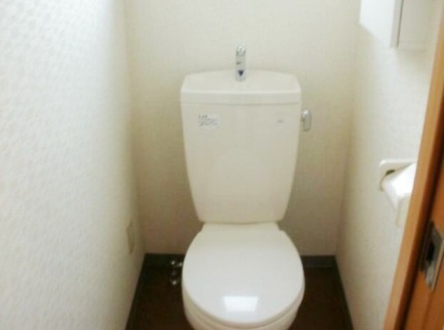 トイレ　別部屋参考写真