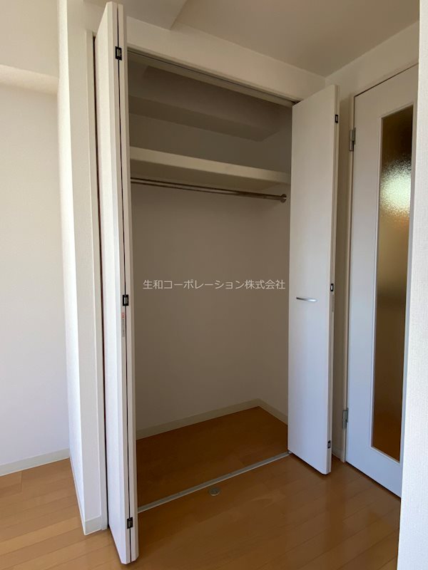 収納　※反転タイプです