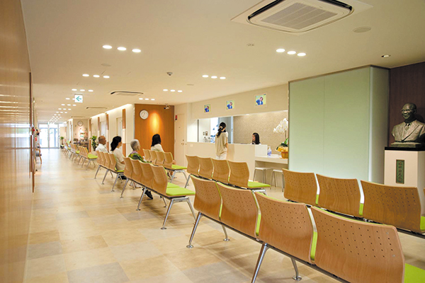 病院　医療法人社団共済会共済会櫻井病院（病院）まで724m