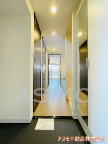 玄関　同マンション別部屋参考写真