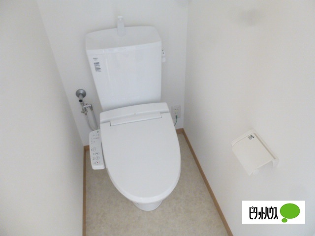ブルーコートのトイレ写真