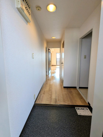 玄関　広々とした玄関