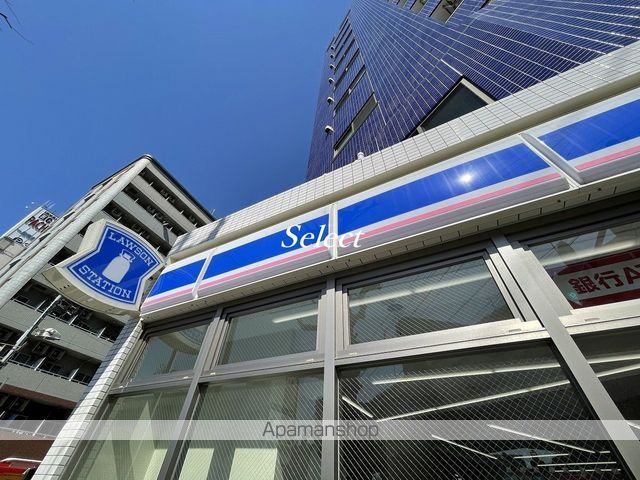 コンビニ　ローソン（コンビニ）まで83m