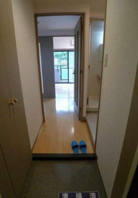 玄関