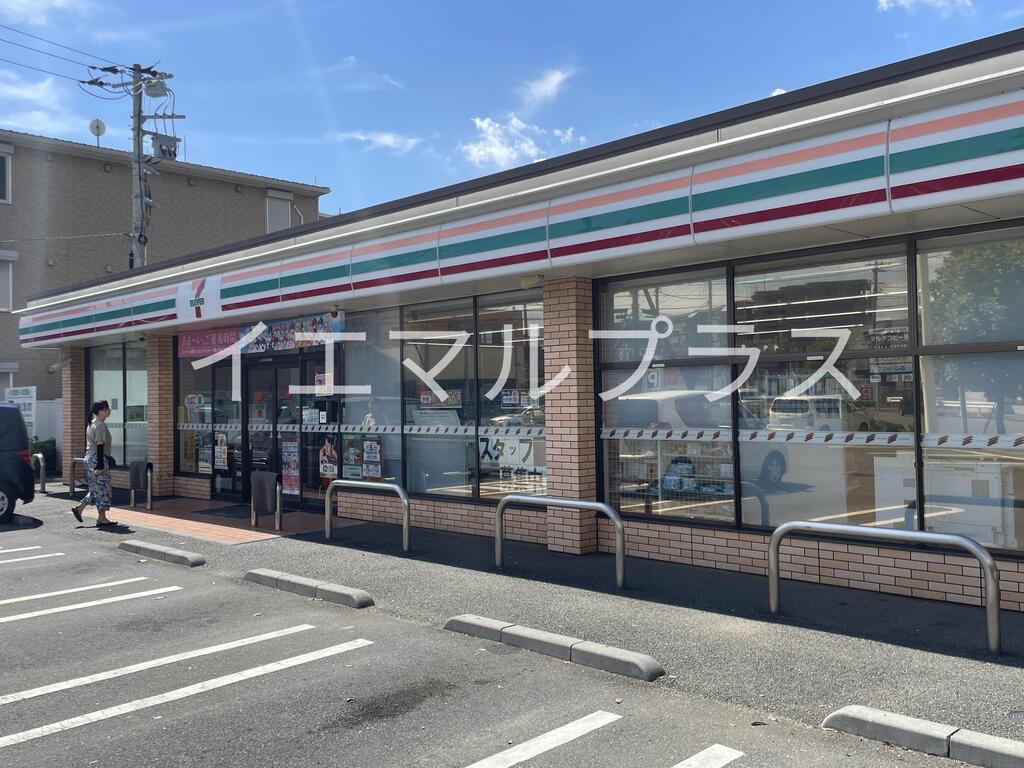コンビニ　セブンイレブン市川二俣1丁目店（コンビニ）まで972m