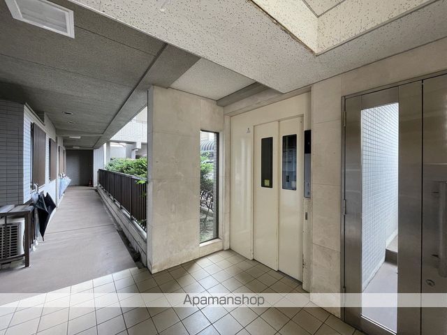 ロビー　ロビー