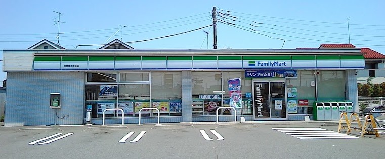 コンビニ　ファミリーマート 座間栗原中央店（コンビニ）まで364m