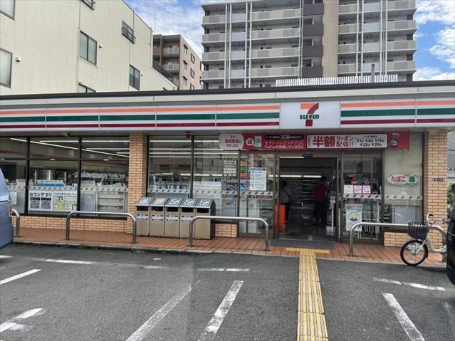 コンビニ　セブンイレブン（コンビニ）まで188m