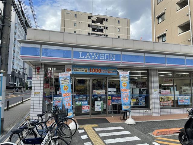 コンビニ　ローソン（コンビニ）まで527m