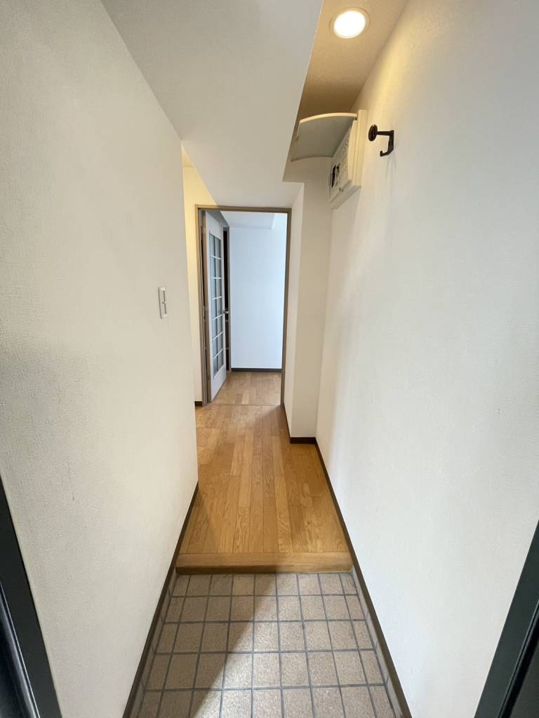 玄関　下駄箱