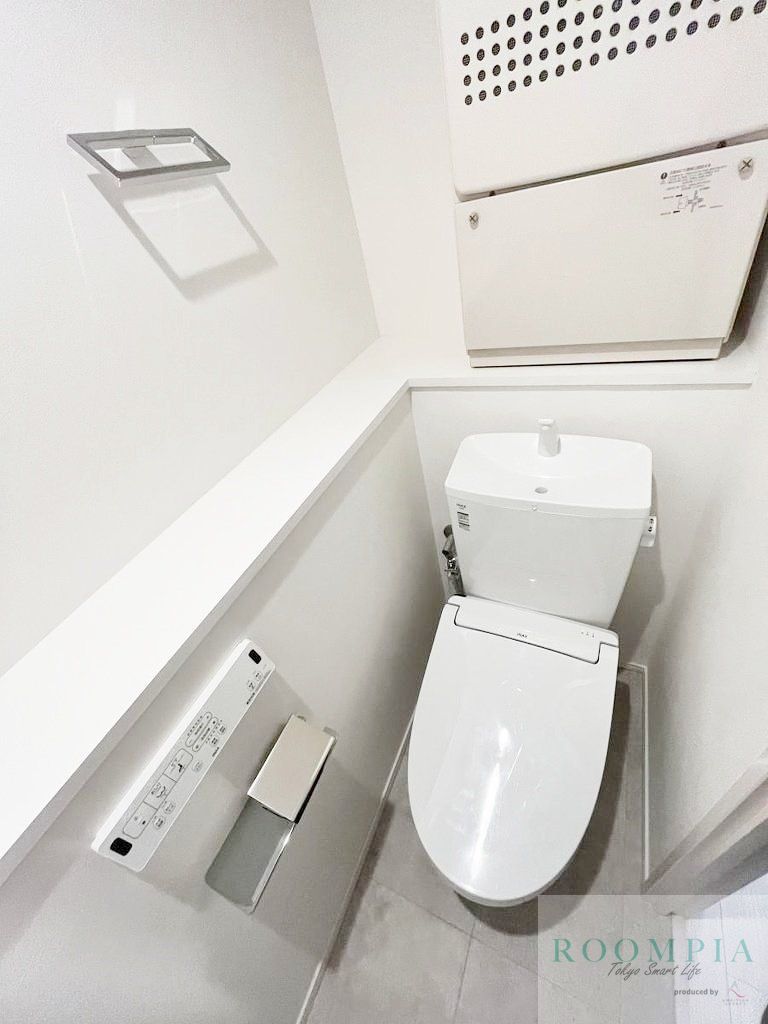 トイレ　※同タイプの別のお部屋です。