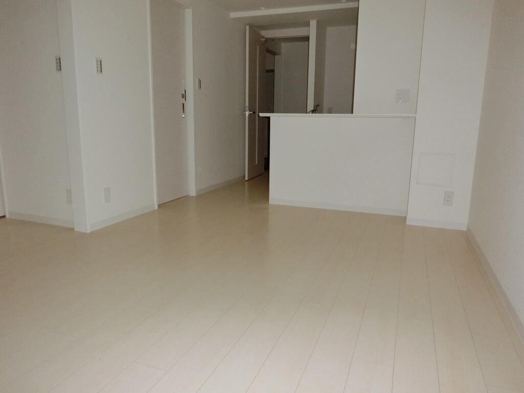 居室・リビング　※別のお部屋の写真です。現況を優先させていただきます。