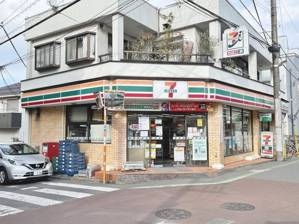 コンビニ　セブンイレブン所沢航空公園駅西口店（コンビニ）まで130m