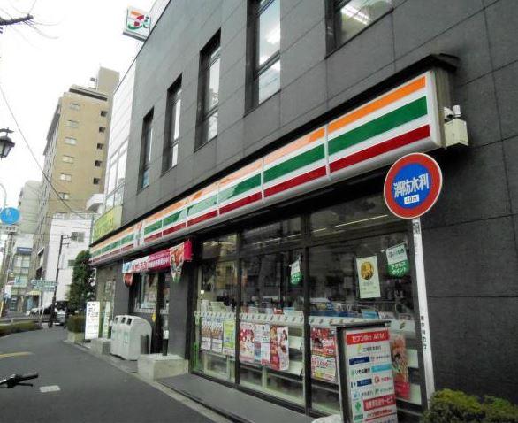 コンビニ　セブンイレブン文京本駒込4丁目店（コンビニ）まで174m