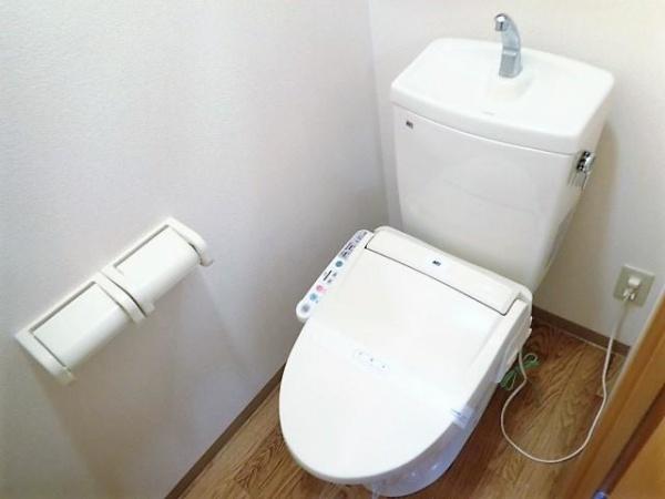トイレ　※同仕様イメージ※