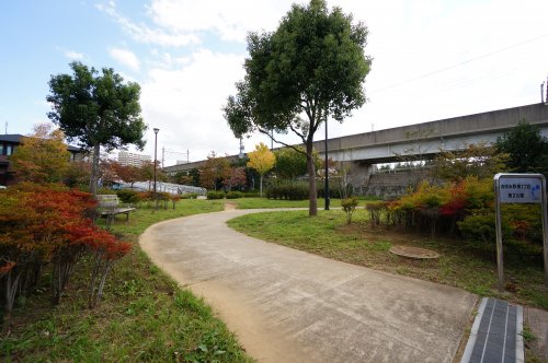 公園　おゆみ野南1丁目第2公園（公園）まで307m