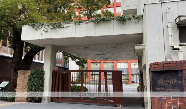 高校・高専　海城学園（高校・高専）まで784m