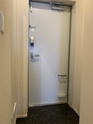 玄関　※別部屋写真参照
