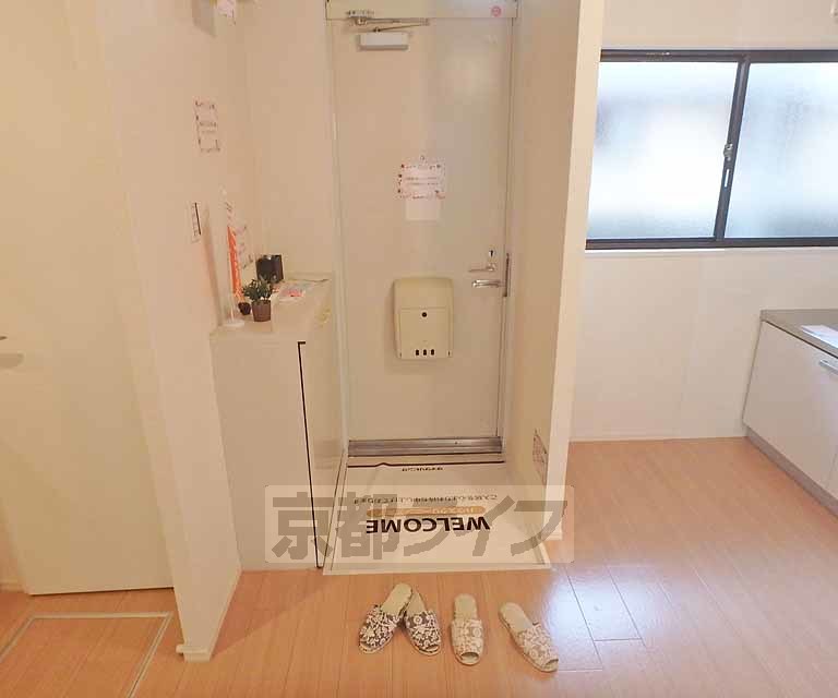 玄関　シューズボックスもございます。