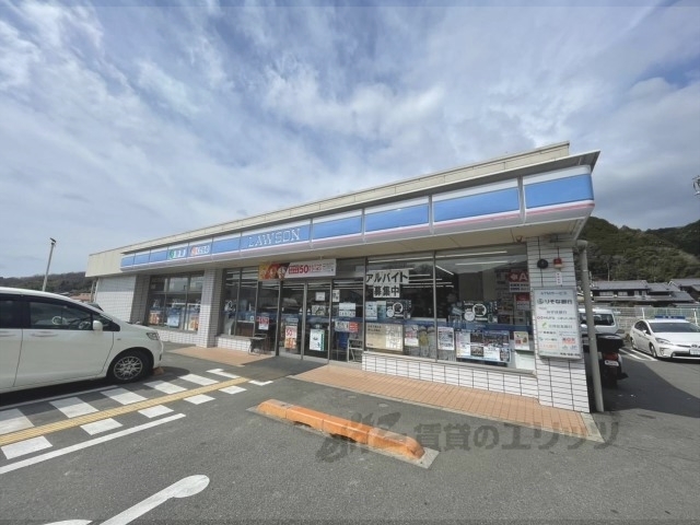 コンビニ　ローソン桜井脇本店（コンビニ）まで1100m