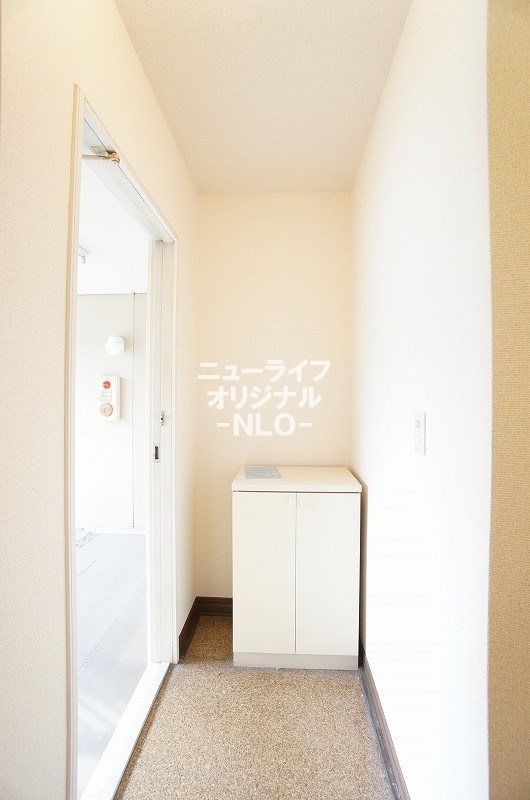 玄関　※同建物内別室参照。現況を優先致します。